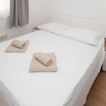 5 Bedroom Amazing In Bogatić