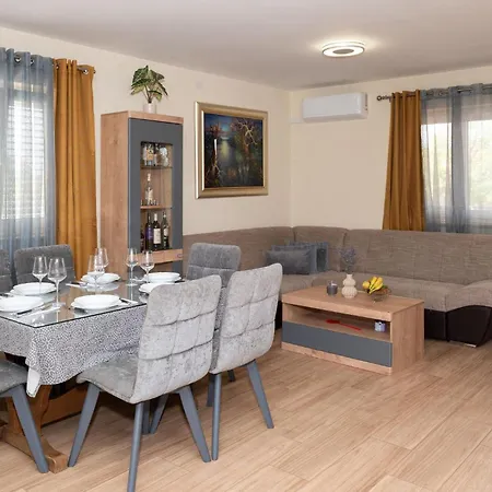 Tatil Evi Lovely In *