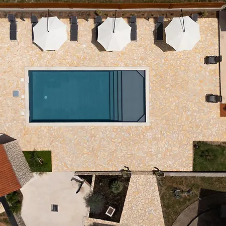 Lovely In Tatil Evi