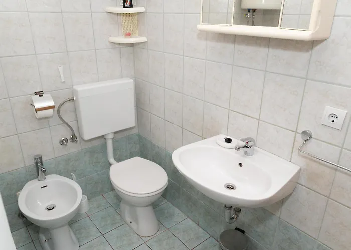 5 Bedroom Amazing In Bogatić