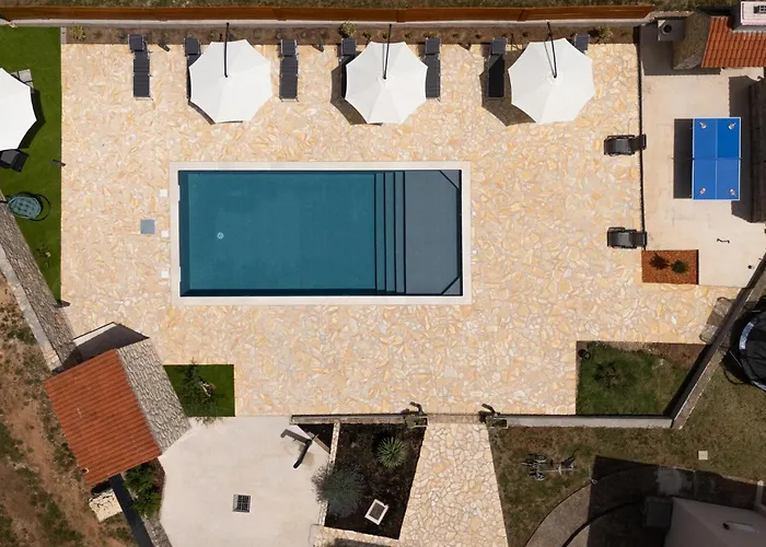 5 Bedroom Amazing In Сasa de vacaciones